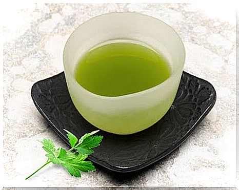 parsley tea relieves urinary pain