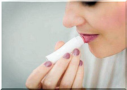 6 ways to protect your lips from the sun