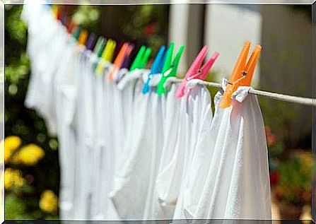 8 brightening tricks for white laundry