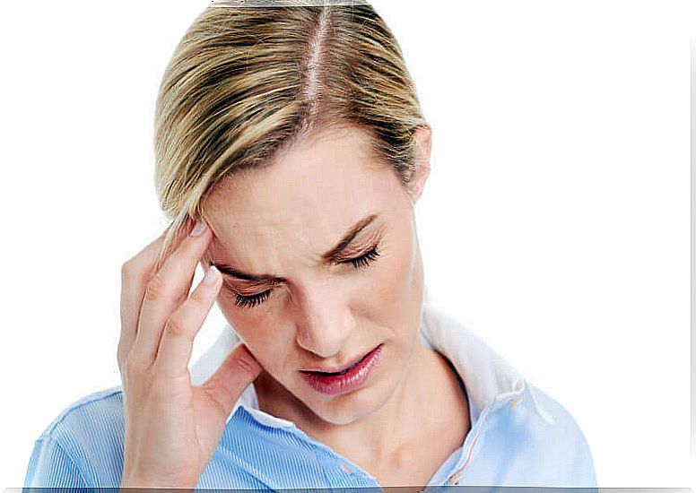 8 things that cause migraines