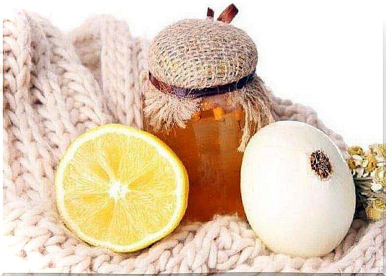 cough soothing treatment for onions and honey