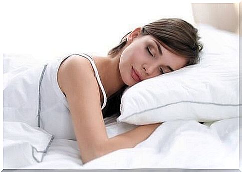 The wrong type of pillowcase can cause wrinkles