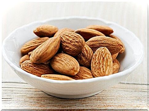 Damaged hair gets healing oil from almonds.