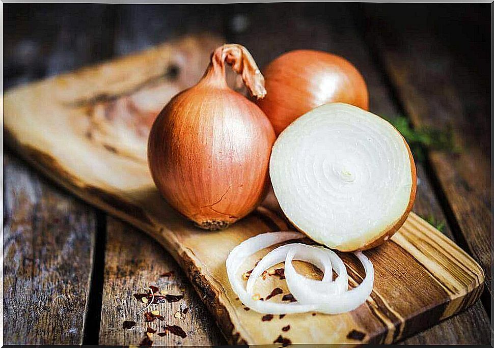 Onions have antibiotic properties