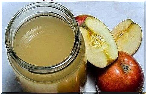 Apple cider vinegar and honey honey puree jar