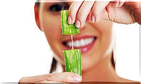 Firm neck skin with aloe vera