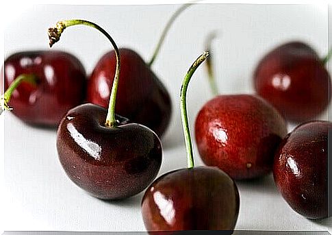 cherries for joint treatment