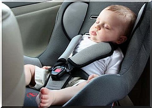 Traveling with a baby in your own car is the easiest way to travel