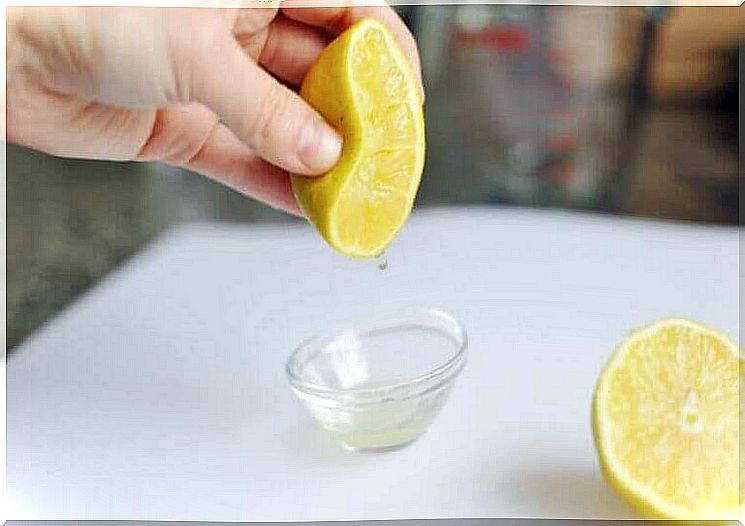 squeeze the lemon into a glass