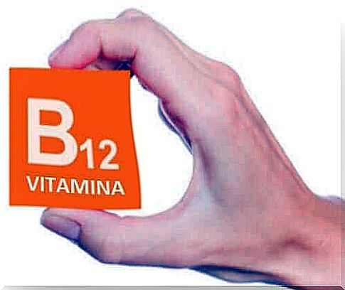 Methylmalonic acid urination is treated with vitamin B12 injections